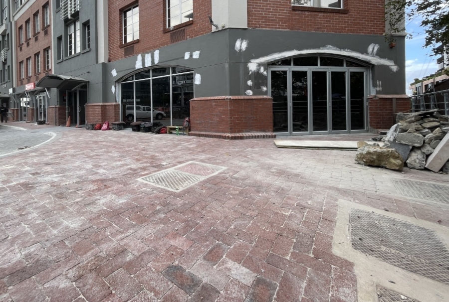 To Let commercial Property for Rent in Green Point Western Cape